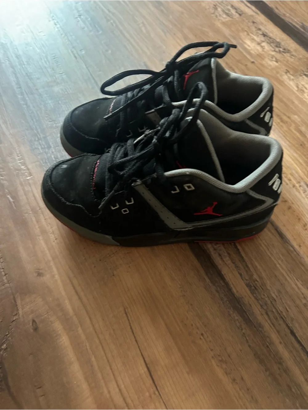 Jordan Kids Black and Red Low-Top Sneakers